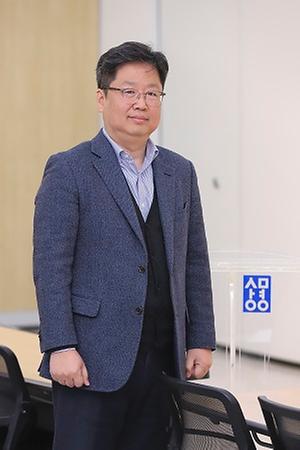 김영준 사진