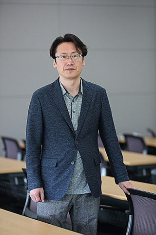 정의진 교수