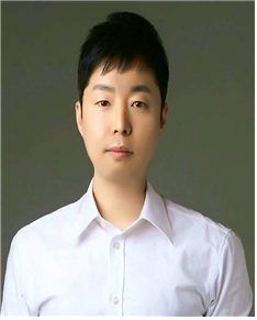 서용석 주임교수(학과장)